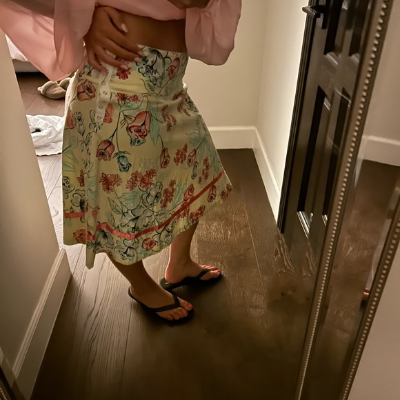 Charlotte Russe Floral Midi Skirt - Cream and Blue - Picture 4 of 4